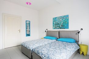 Saragozza Apartments