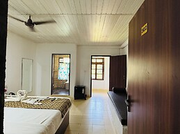 Candolim Sands