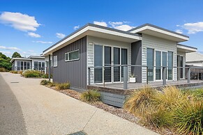 Eastern Reef Villas