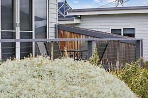 Eastern Reef Villas