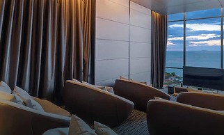 Sea View 2 Bed Room Luxury - Perfect Location