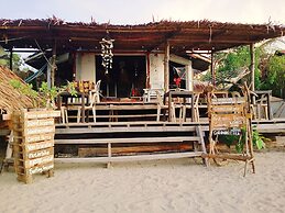 Amwani Beach Camp