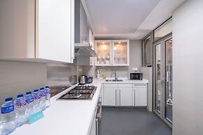 Tyms 3BR 2BA Apt Near Metro