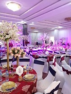 Omni Grand Hotel & Conference Centre