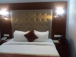 Omni Grand Hotel & Conference Centre