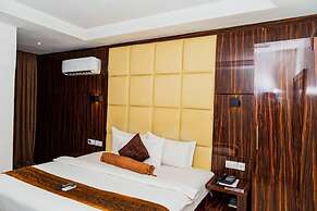 Omni Grand Hotel & Conference Centre