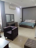 Omni Grand Hotel & Conference Centre