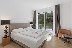 Maria Blick Lake View Apartments