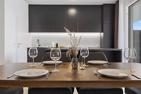 Maria Blick Lake View Apartments