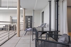Maria Blick Lake View Apartments