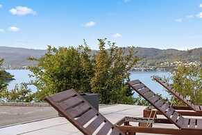 Maria Blick Lake View Apartments