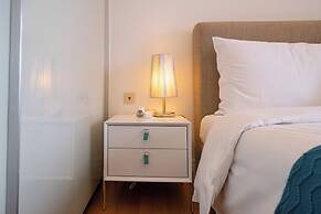 Tyms Elegant 3BR 2BA Apt Near Malls