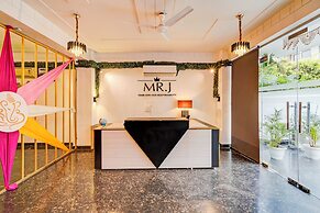 Hotel Mr. J