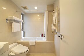 Tyms Modern 3BR 2BA Apt Near Metro