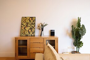 Tyms Modern 3BR 2BA Apt Near Metro