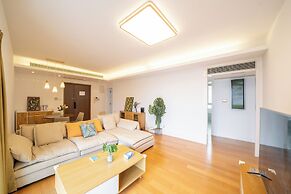 Tyms Modern 3BR 2BA Apt Near Metro