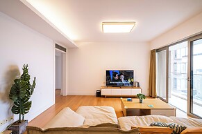Tyms Modern 3BR 2BA Apt Near Metro