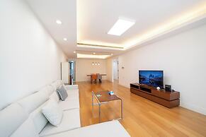 Tyms Stylish 3BR 2BA Apt Xuhui Center