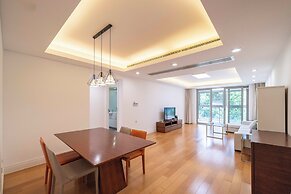 Tyms Stylish 3BR 2BA Apt Xuhui Center