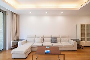 Tyms Stylish 3BR 2BA Apt Xuhui Center