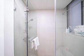Tyms Stylish 3BR 2BA Apt Xuhui Center
