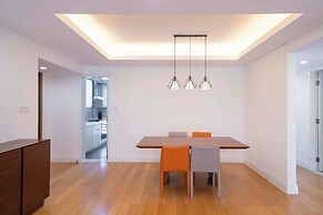 Tyms Stylish 3BR 2BA Apt Xuhui Center