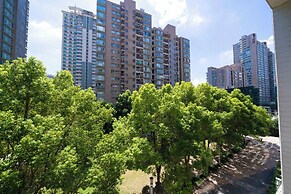 Tyms Stylish 3BR 2BA Apt Xujiahui Metro