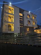 HOUSE 3204