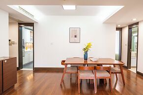 Tyms Premium 3BR 2BA Apt Walk to Metro