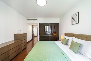 Tyms Premium 3BR 2BA Apt Walk to Metro