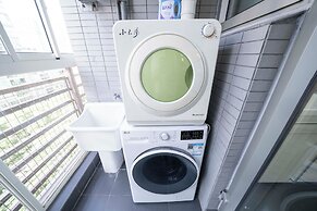 Tyms Premium 3BR 2BA Apt Walk to Metro