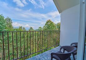 Gardenia Kanthalloor by VOYE HOMES