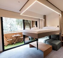 Motus Disruptive Apartments
