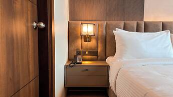 F HOTELS