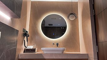 F HOTELS