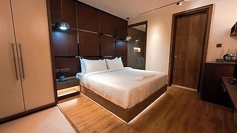 F HOTELS