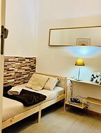 Basic Interior Apartment Sagrada Familia