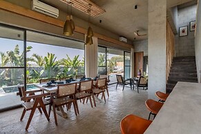Villa Maaya
