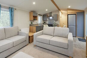 Marton Mere Holiday Village - Holiday Accommodation 17890