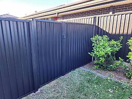 Couples' Haven - 2 Bedrooms