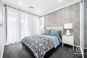 Couples' Haven - 2 Bedrooms