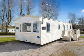 Marton Mere Holiday Village - 18682