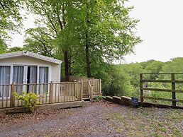 145 Woodside View