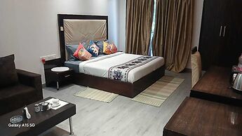 Hotel Amazone Residency DLF Phase 3