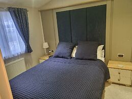 Cayton Bay Caravan Park - Holiday Accommodation 6516