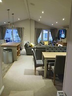 Cayton Bay Caravan Park - Holiday Accommodation 6516
