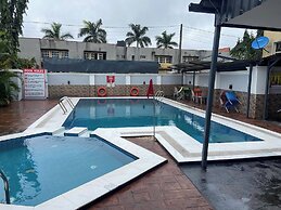 Monabliss Hotel and Suites