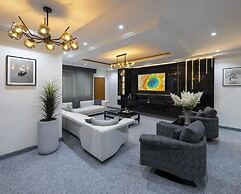 Daveange Hotels