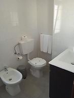 Arcádia Guest House by Umbral