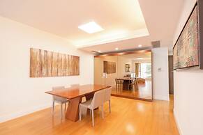 Tyms Cozy 2BR 1BA Apt Xuhui Metro
